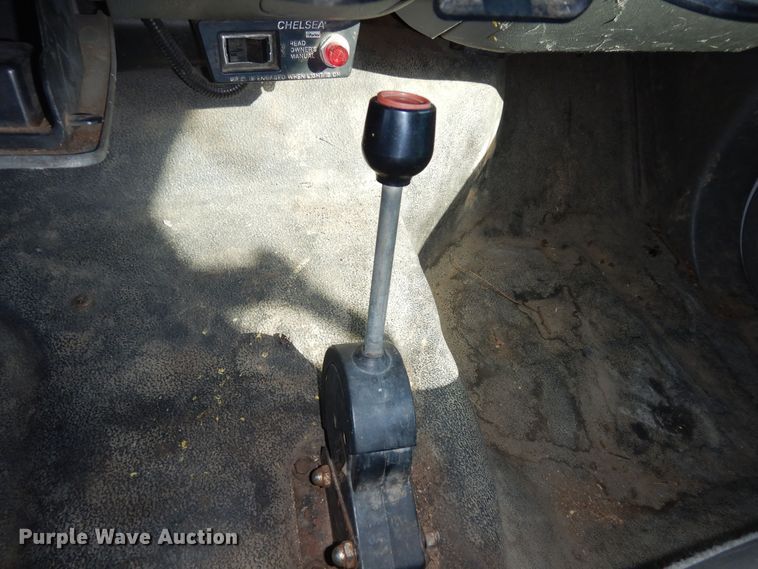 image for item DM3206 2006 Ford F450 Super Duty XL  delivery truck