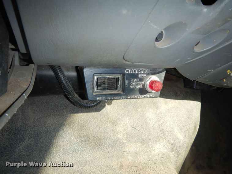 image for item DM3206 2006 Ford F450 Super Duty XL  delivery truck