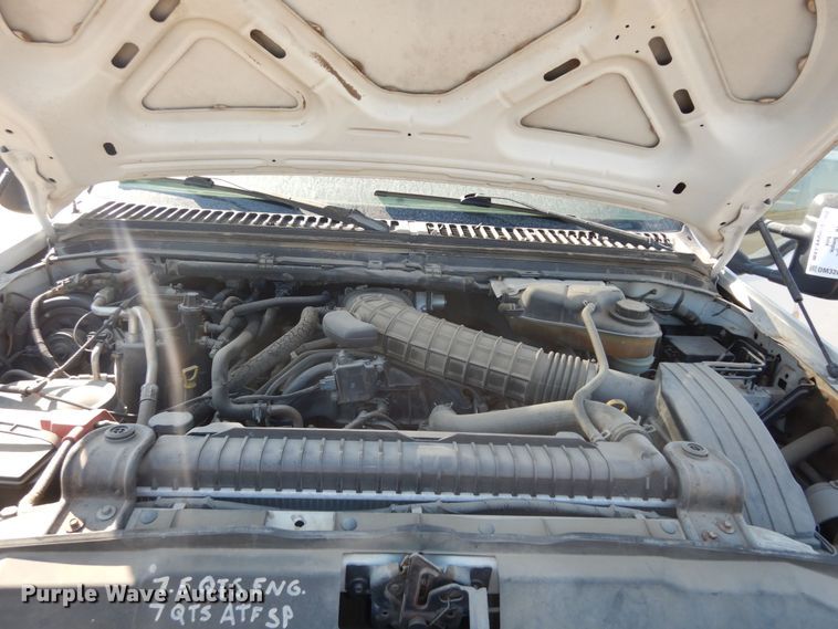 image for item DM3206 2006 Ford F450 Super Duty XL  delivery truck