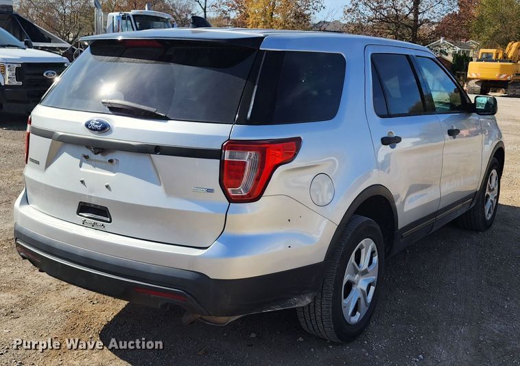 image for item DM4821 2016 Ford Explorer Police Interceptor  SUV