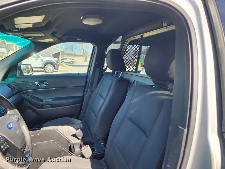 image for item DM4821 2016 Ford Explorer Police Interceptor  SUV