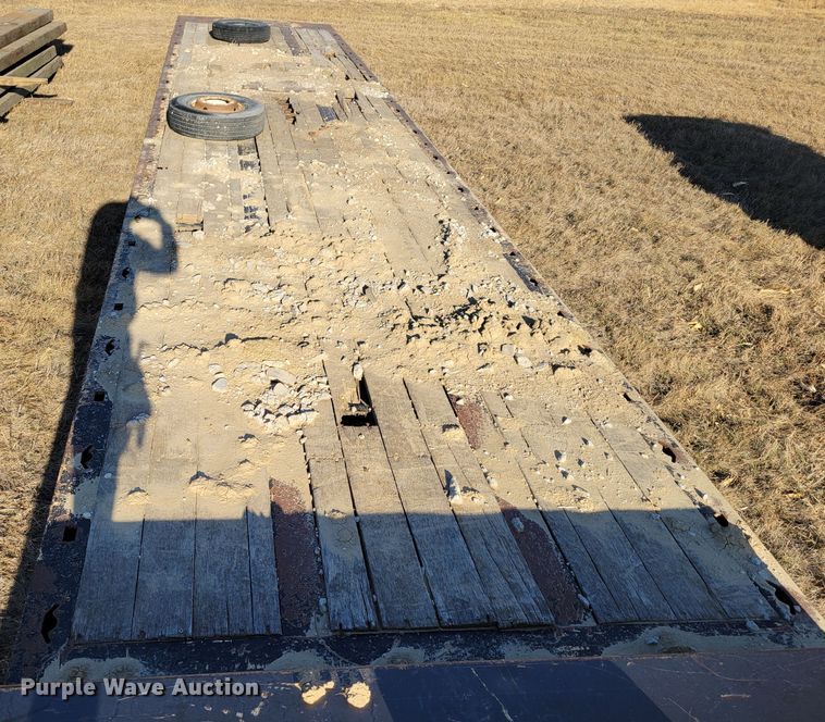 image for item DM8130 2005 Landoll 610B-53  drop tilt deck equipment trailer