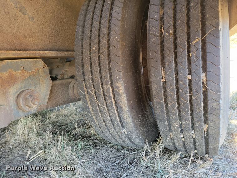 image for item DM8130 2005 Landoll 610B-53  drop tilt deck equipment trailer