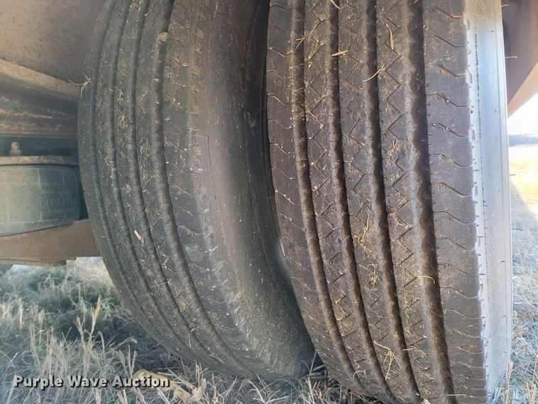 image for item DM8130 2005 Landoll 610B-53  drop tilt deck equipment trailer