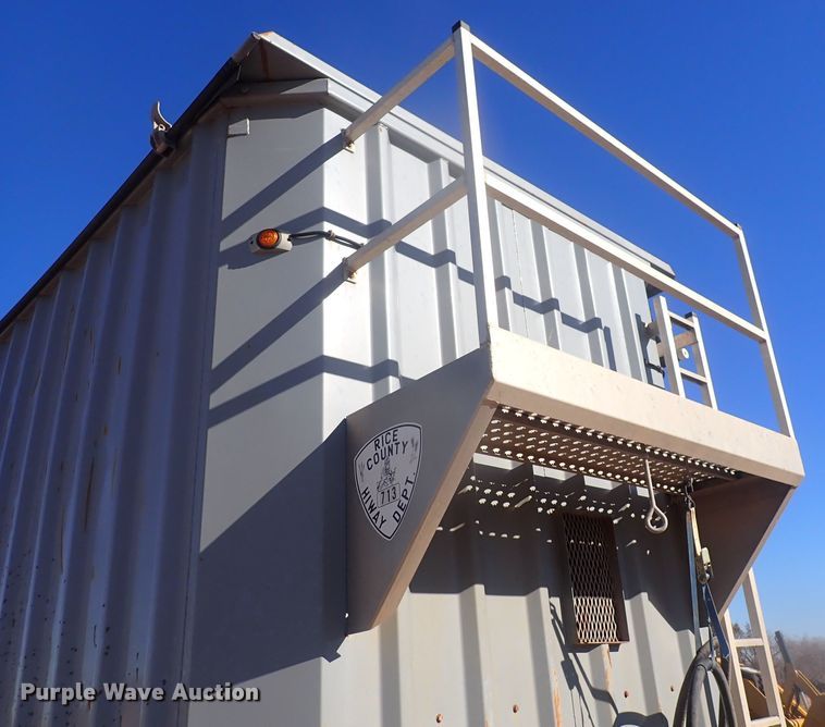 image for item DQ4959 2016 Wilkins 45115SCG0TW  walking floor trailer