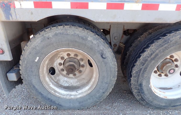 image for item DQ4959 2016 Wilkins 45115SCG0TW  walking floor trailer