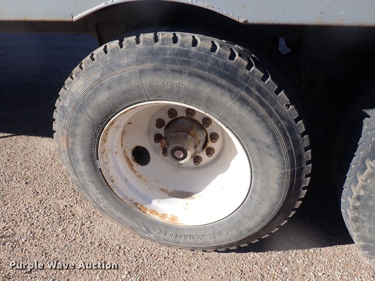 image for item DQ4959 2016 Wilkins 45115SCG0TW  walking floor trailer