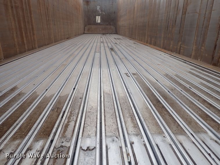 image for item DQ4959 2016 Wilkins 45115SCG0TW  walking floor trailer