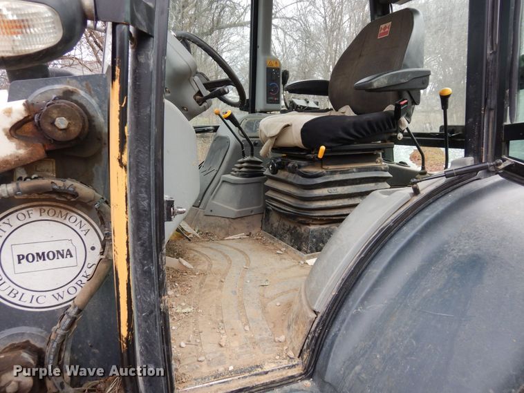 image for item DR8094 2005 Terex 860B  backhoe