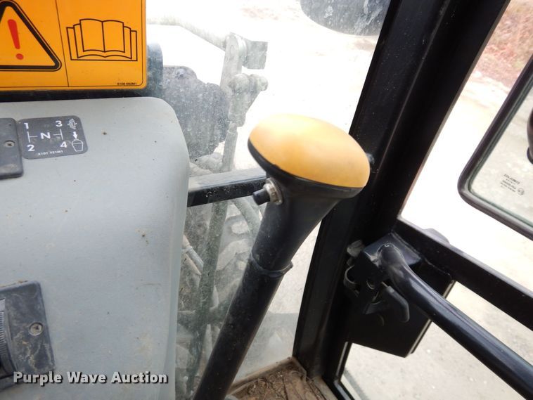 image for item DR8094 2005 Terex 860B  backhoe