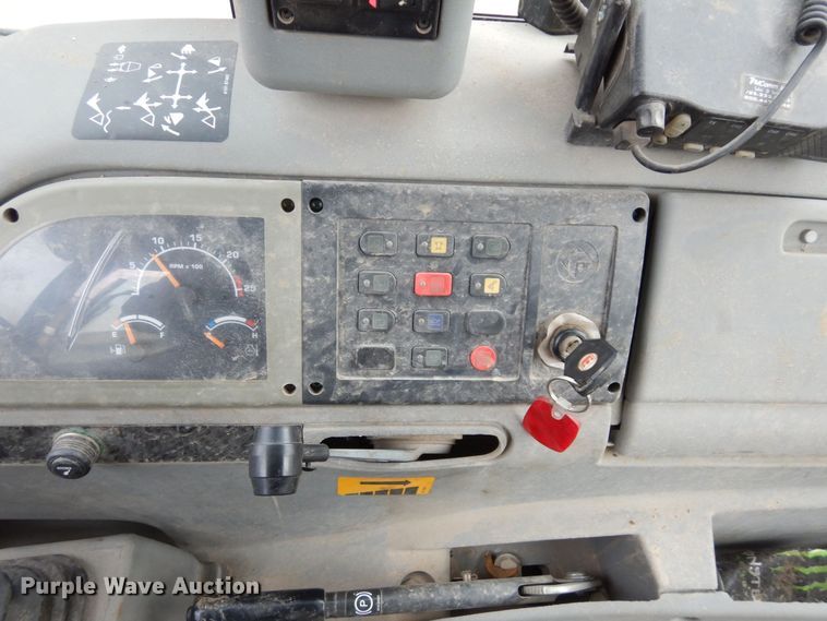 image for item DR8094 2005 Terex 860B  backhoe