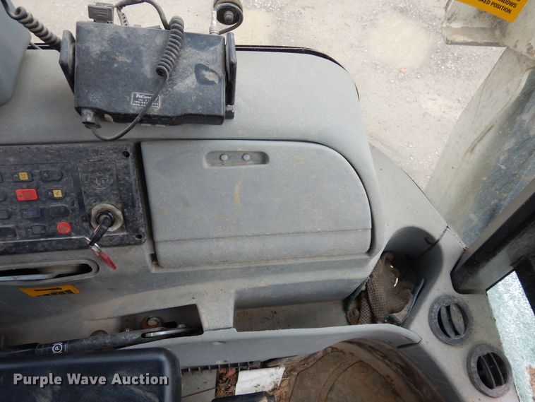 image for item DR8094 2005 Terex 860B  backhoe