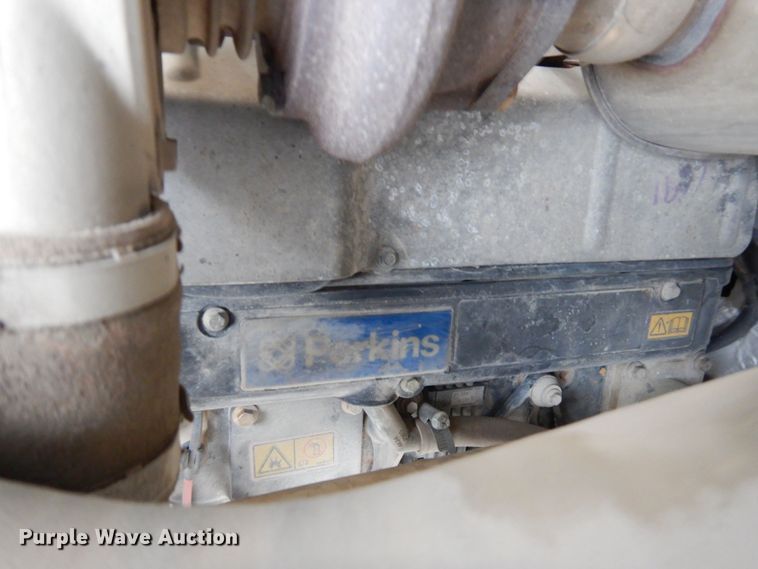 image for item DR8094 2005 Terex 860B  backhoe