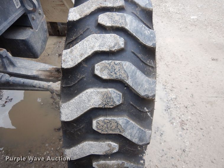 image for item DR8094 2005 Terex 860B  backhoe