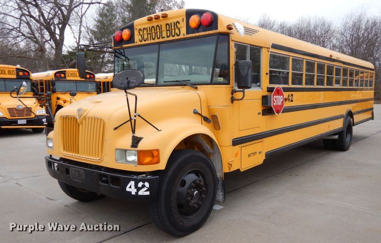 image for item DR8101 2004 IC Corporation IC3S530  school bus