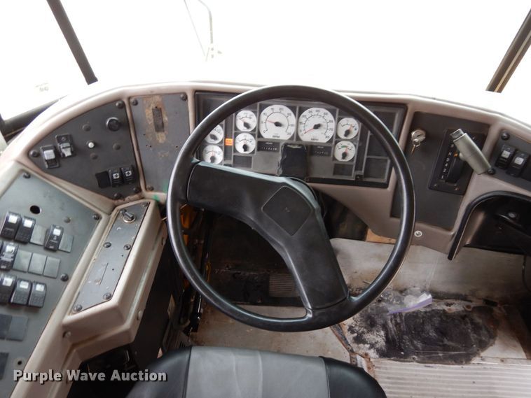 image for item DR8101 2004 IC Corporation IC3S530  school bus