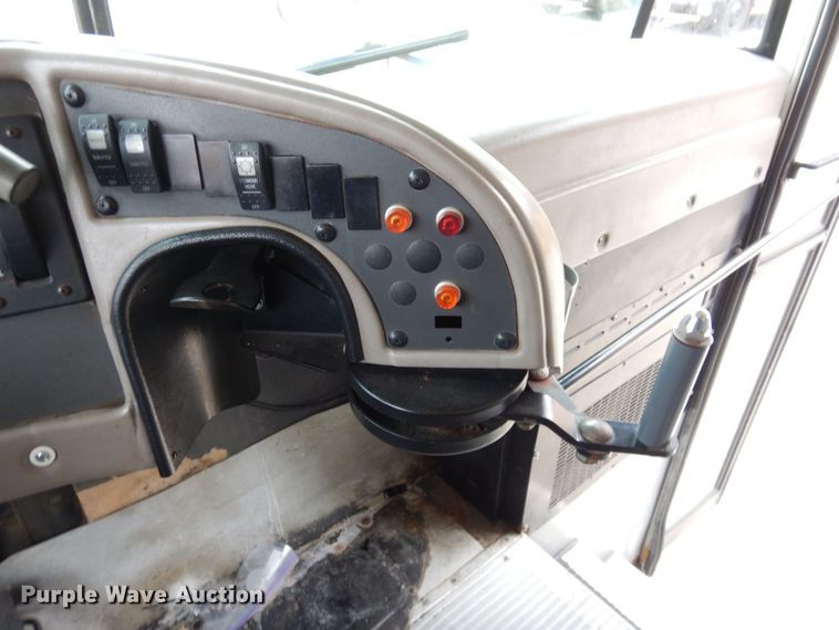 image for item DR8101 2004 IC Corporation IC3S530  school bus