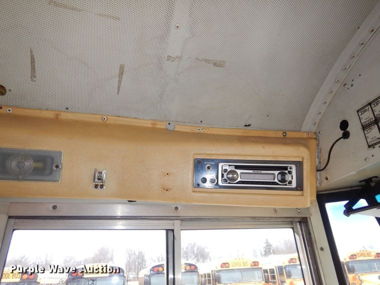 image for item DR8101 2004 IC Corporation IC3S530  school bus