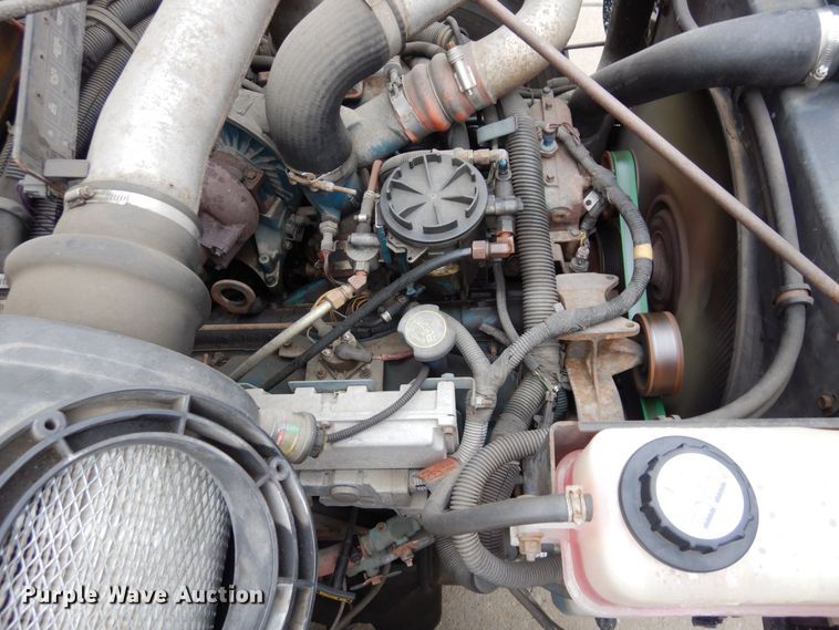 image for item DR8101 2004 IC Corporation IC3S530  school bus