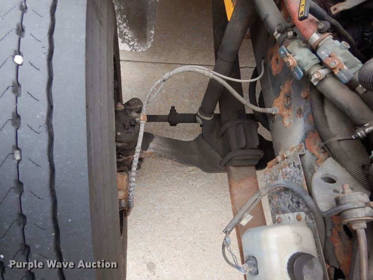 image for item DR8101 2004 IC Corporation IC3S530  school bus