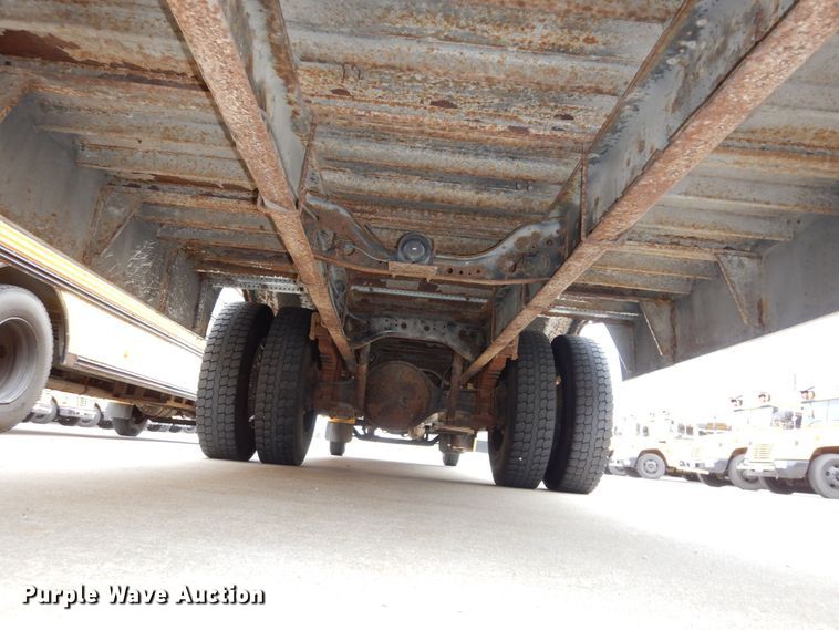 image for item DR8101 2004 IC Corporation IC3S530  school bus