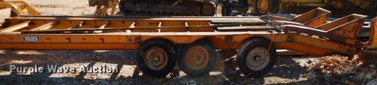 image for item HG9300 1987 Holden Industries  equipment trailer