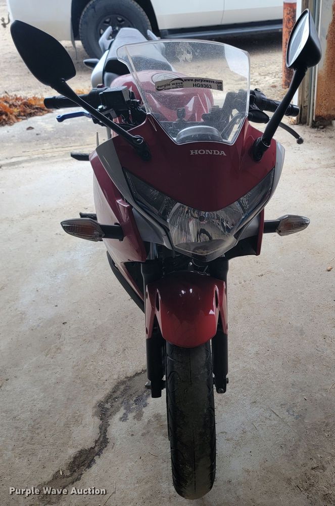 image for item HG9363 2012 Honda CBR250R  motorcycle