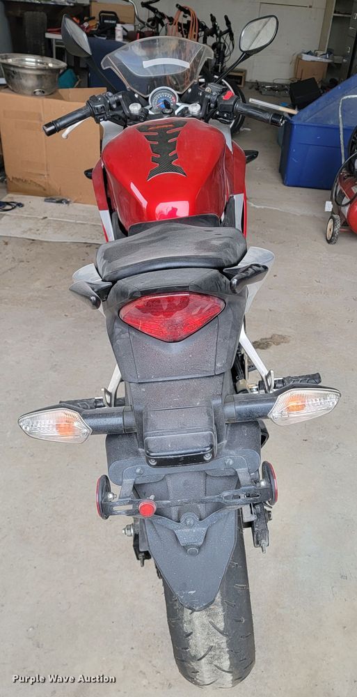 image for item HG9363 2012 Honda CBR250R  motorcycle