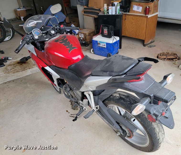 image for item HG9363 2012 Honda CBR250R  motorcycle