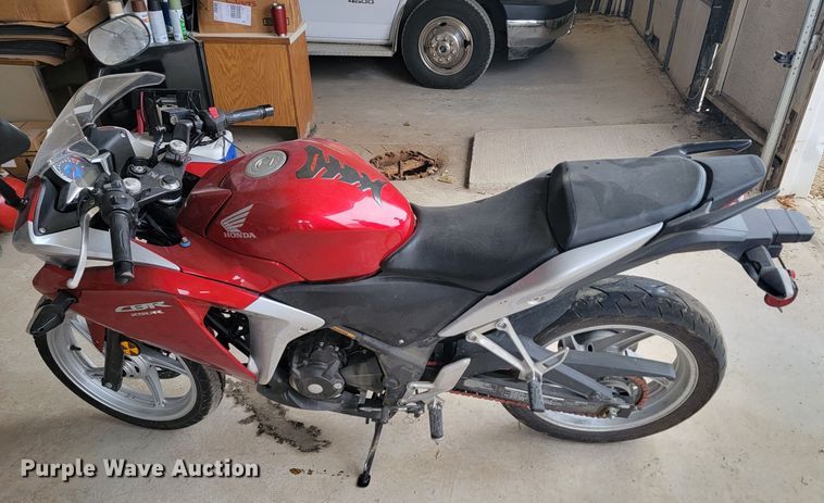 image for item HG9363 2012 Honda CBR250R  motorcycle