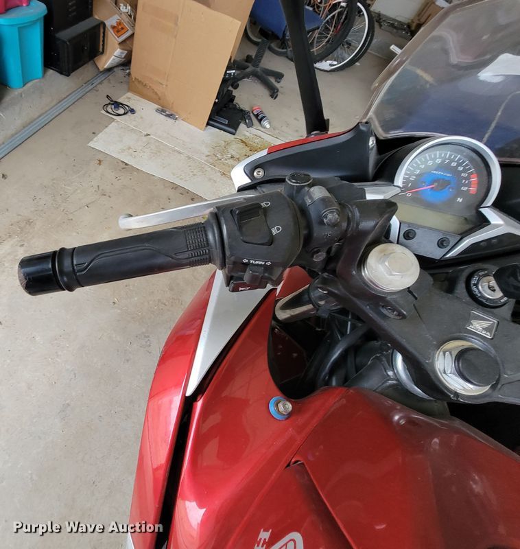 image for item HG9363 2012 Honda CBR250R  motorcycle