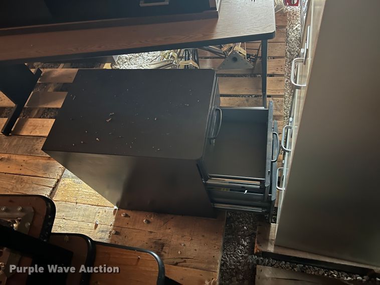 image for item ID9282 Office supplies and equipment