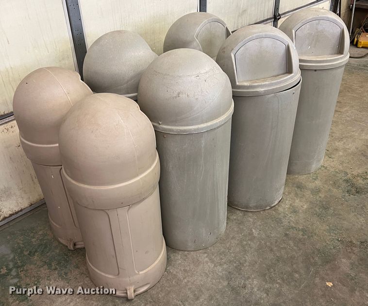image for item ID9292 (7) trash cans