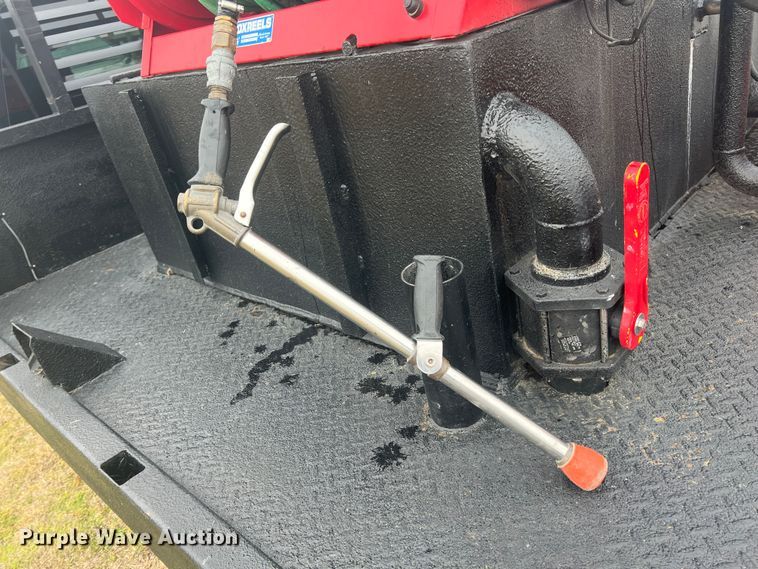 image for item ID9295 2003 Chevrolet Silverado 3500  Ext. Cab flatbed pickup truck