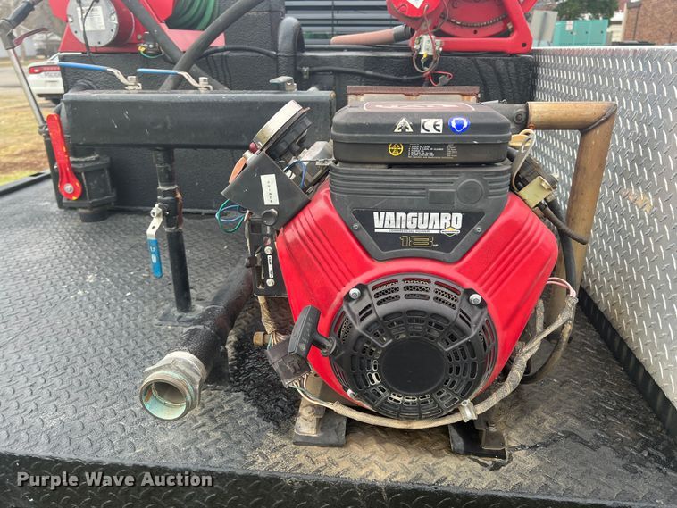 image for item ID9295 2003 Chevrolet Silverado 3500  Ext. Cab flatbed pickup truck