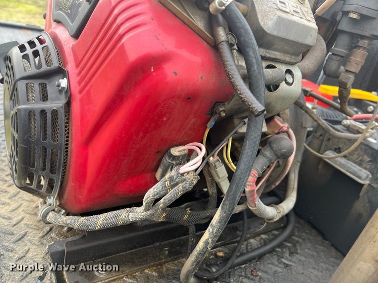 image for item ID9295 2003 Chevrolet Silverado 3500  Ext. Cab flatbed pickup truck