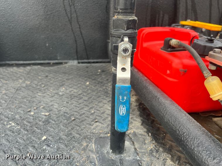 image for item ID9295 2003 Chevrolet Silverado 3500  Ext. Cab flatbed pickup truck