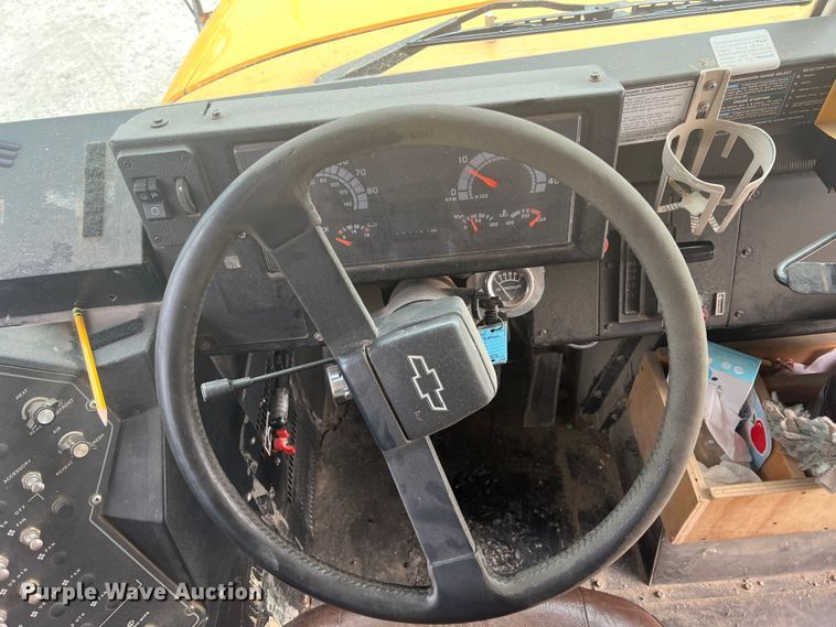 image for item ID9296 1998 Blue Bird B7  school bus