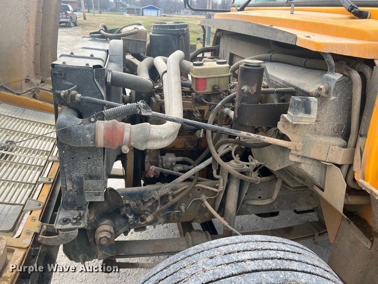 image for item ID9296 1998 Blue Bird B7  school bus