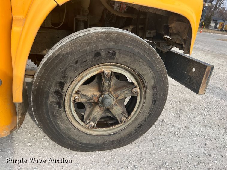 image for item ID9296 1998 Blue Bird B7  school bus