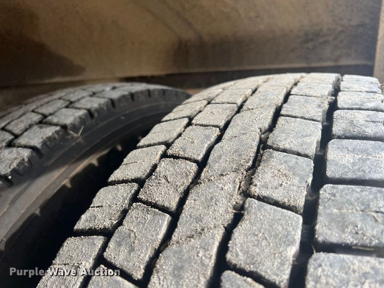 image for item ID9296 1998 Blue Bird B7  school bus