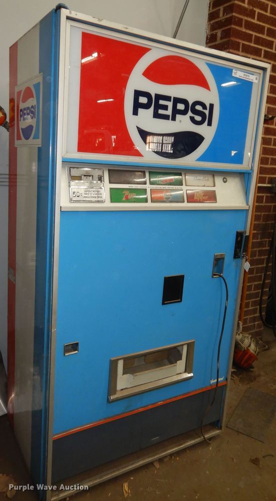 image for item IE9979 Vendorlator 01C1931BE  vending machine