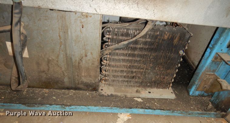 image for item IE9979 Vendorlator 01C1931BE  vending machine