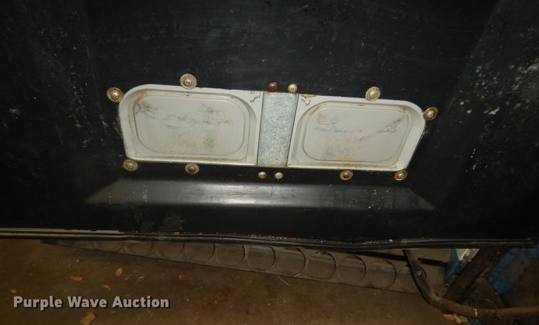 image for item IE9979 Vendorlator 01C1931BE  vending machine