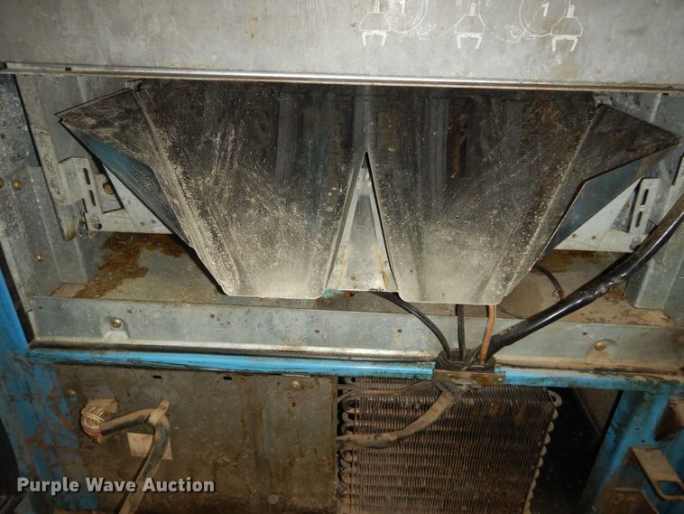 image for item IE9979 Vendorlator 01C1931BE  vending machine