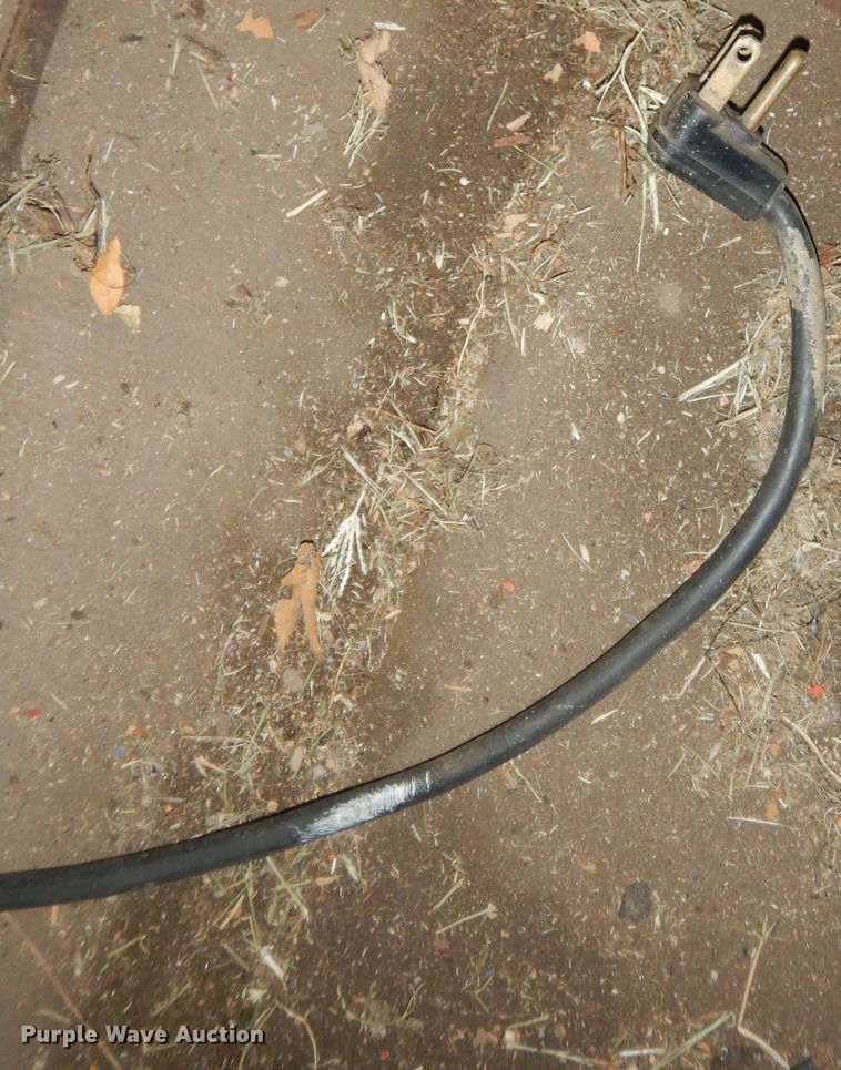 image for item IE9979 Vendorlator 01C1931BE  vending machine