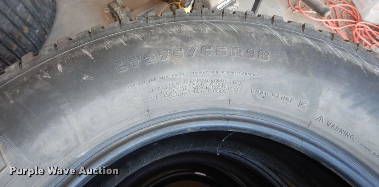image for item IE9981 (4) Michelin 275/65R18 tires