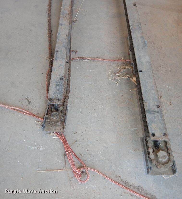 image for item IE9987 (2) Liftmaster ATS2113X garage door openers