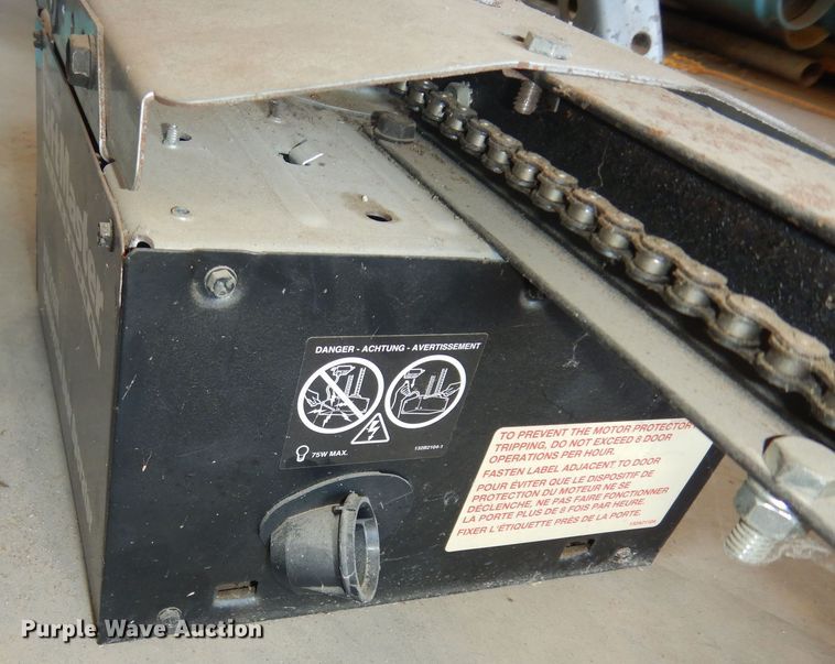 image for item IE9987 (2) Liftmaster ATS2113X garage door openers