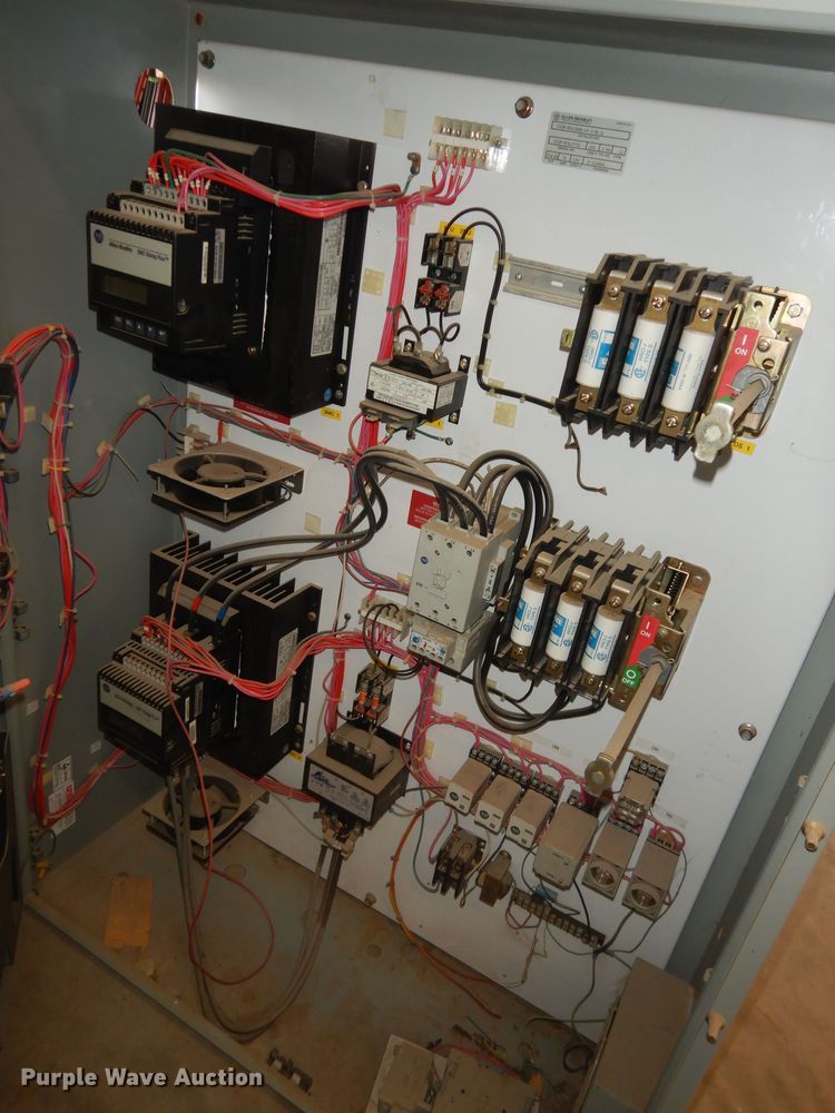 image for item IE9989 (3) electrical boxes